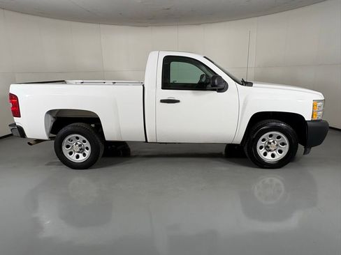 Used 2013 Chevrolet Silverado 1500 W/T RWD image 10