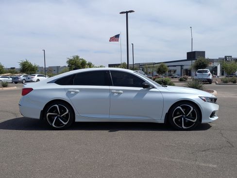 Used 2022 Honda Accord Sport Special Edition image 6