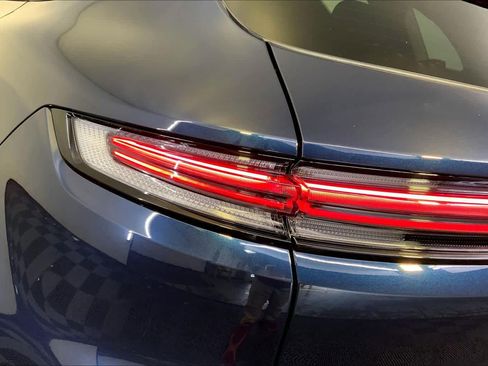 Used 2025 Porsche Cayenne GTS image 30