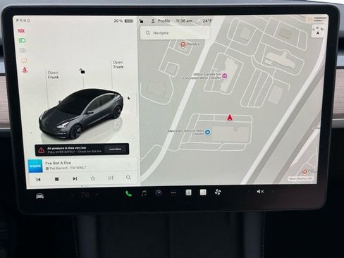 Used 2023 Tesla Model 3 Standard Range image 9