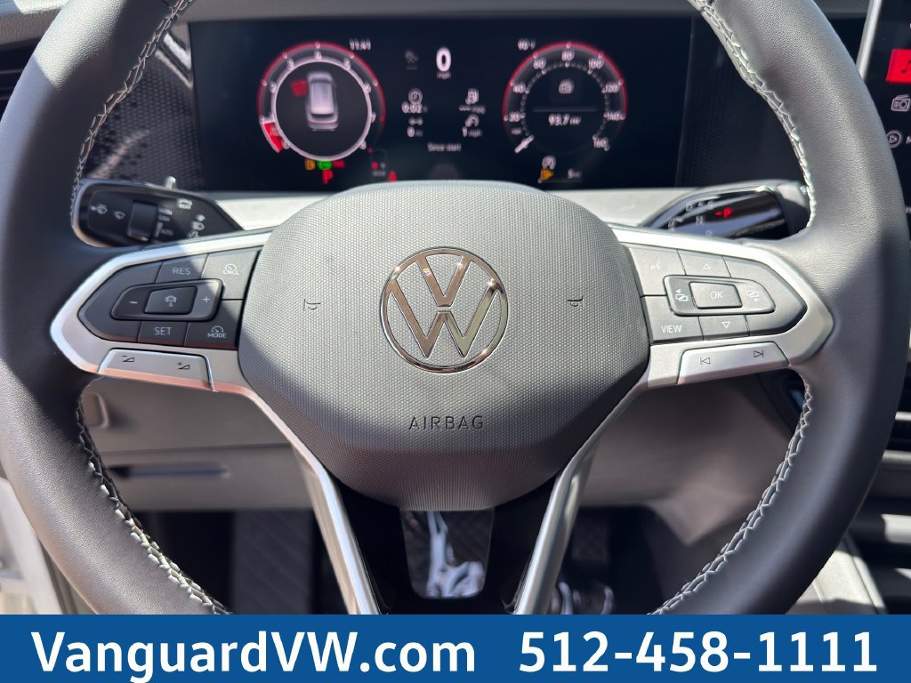 New 2026 Volkswagen Tiguan SE FWD image 16