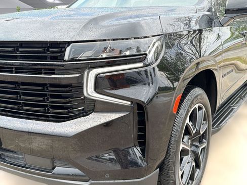 Certified 2024 Chevrolet Suburban RST w/ Sport Performance Package image 10