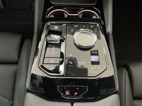 New 2026 BMW 540i xDrive w/ Executive Package AWD/4WD image 13