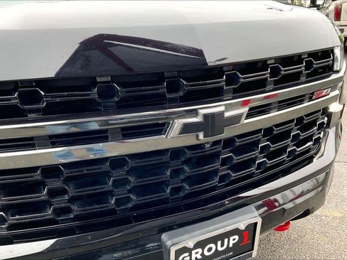 Used 2022 Chevrolet Tahoe Z71 w/ Off-Road Capability Package AWD/4WD image 30