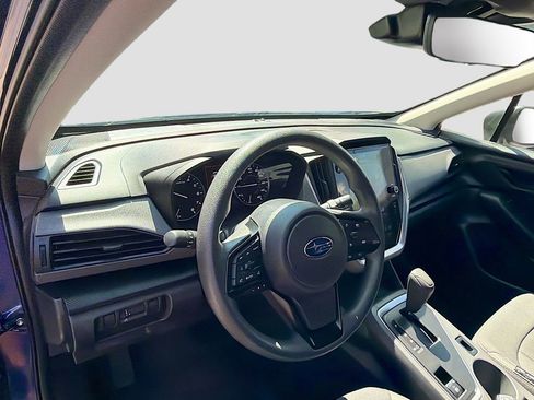 Used 2025 Subaru Crosstrek 2.0i Premium AWD/4WD image 9