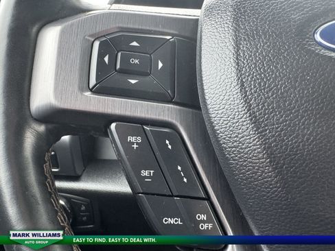 Used 2020 Ford Expedition Platinum image 16