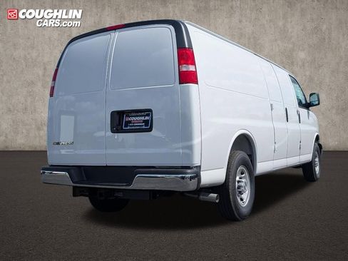 New 2025 Chevrolet Express 3500 Extended w/ Driver Convenience Package RWD image 8