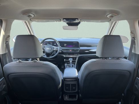 Used 2025 Kia Seltos S AWD/4WD image 16