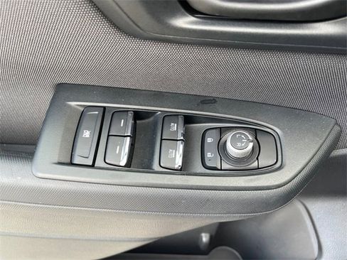 Certified 2025 Subaru Forester Premium image 29