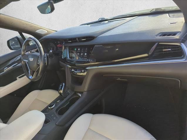 Used 2023 Cadillac XT6 Sport w/ Technology Package AWD/4WD image 27