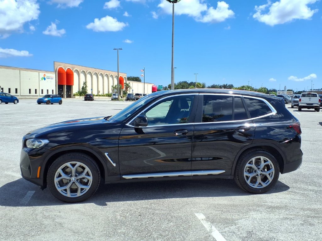 Used 2024 BMW X3 xDrive30i AWD/4WD image 4