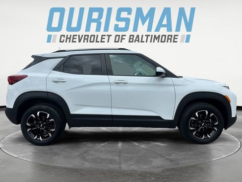 Used 2023 Chevrolet TrailBlazer LT AWD/4WD image 7