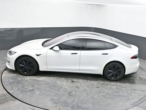 Used 2021 Tesla Model S Plaid image 54