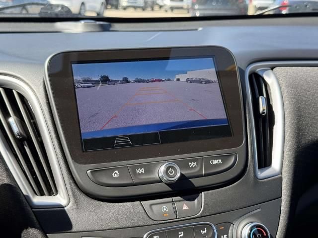 Used 2025 Chevrolet Malibu LT FWD image 23