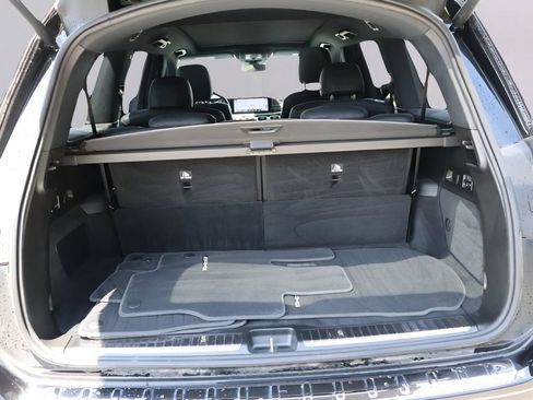 Certified 2022 Mercedes-Benz GLS 450 4MATIC image 16