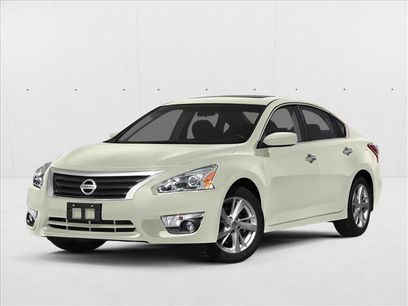 Used 2013 Nissan Altima 2.5 SV