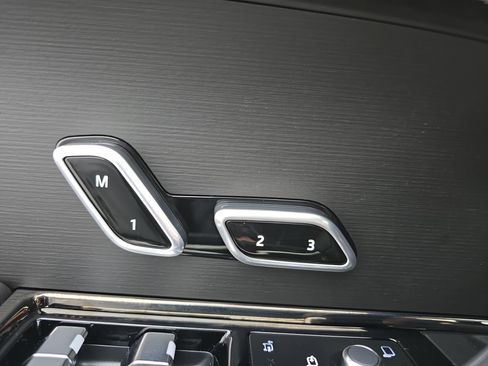 New 2026 Land Rover Range Rover Sport Dynamic SE image 29