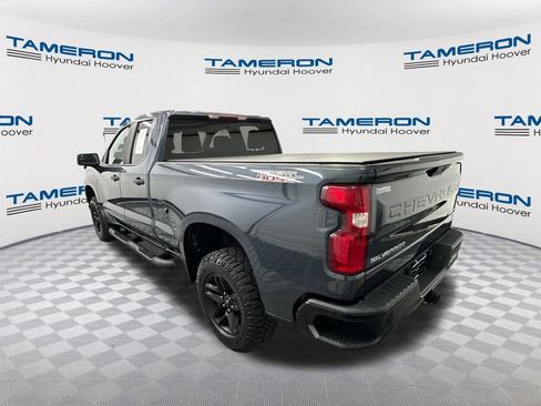 Used 2019 Chevrolet Silverado 1500 Custom Trail Boss w/ Custom Convenience Package AWD/4WD image 3