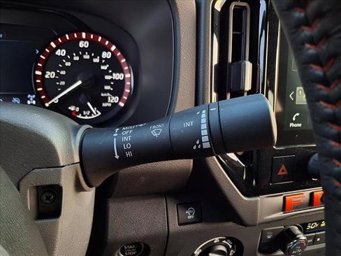 Certified 2025 Nissan Frontier PRO-4X w/ Pro Convenience Package image 24