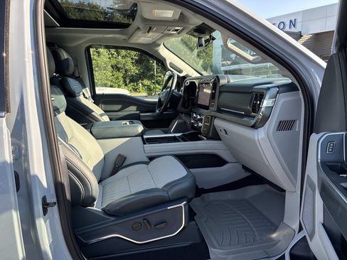 Used 2024 Ford F350 Limited w/ FX4 Off-Road Package AWD/4WD image 9