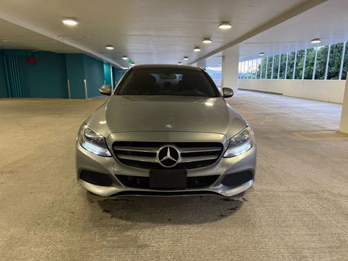 Used 2015 Mercedes-Benz C 300 4MATIC Sedan image 2