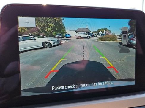 Used 2022 Ford Escape SEL image 18