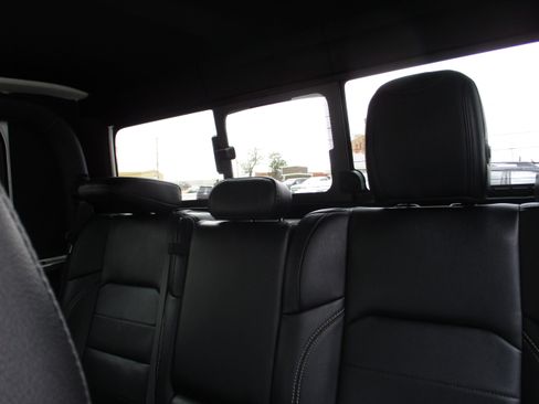 Used 2021 Jeep Gladiator Overland w/ Popular Equipment Package image 19