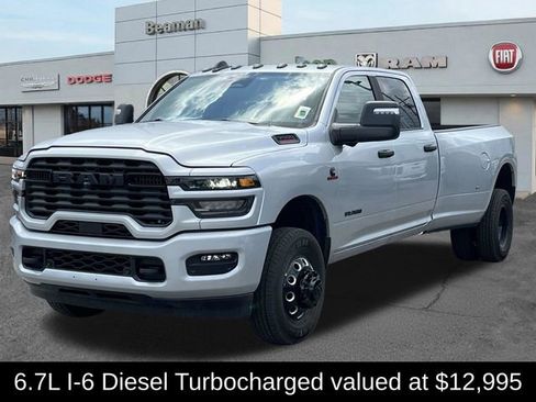 New 2026 RAM 3500 Big Horn AWD/4WD image 3