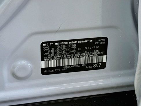 Used 2026 Mitsubishi Outlander Sport LE AWD/4WD image 17