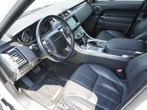 Used 2017 Land Rover Range Rover Sport HSE AWD/4WD image 18