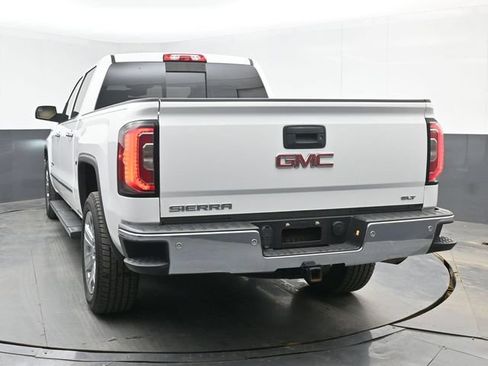 Used 2018 GMC Sierra 1500 SLT w/ Enhanced Driver Alert Package RWD image 12