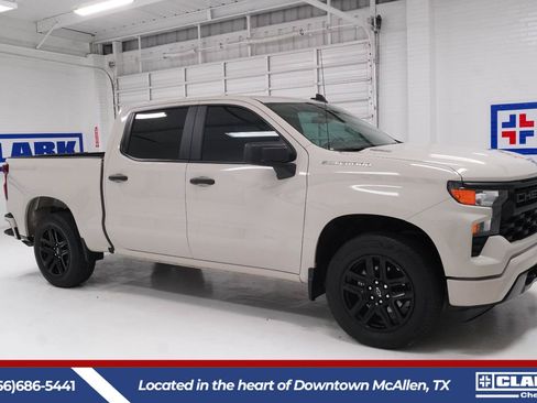 Used 2026 Chevrolet Silverado 1500 Custom RWD image 4
