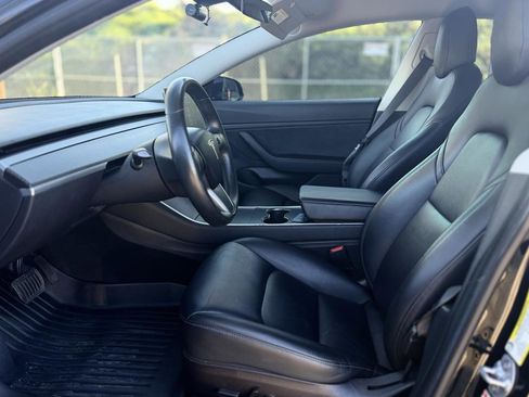 Used 2018 Tesla Model 3 Long Range image 19