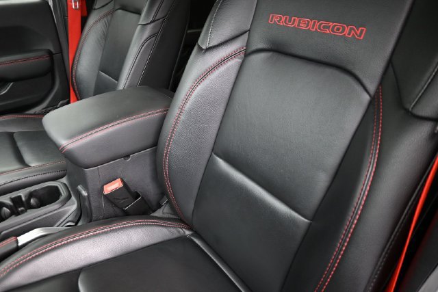 Used 2020 Jeep Wrangler Unlimited Rubicon w/ Quick Order Package 28Y Recon AWD/4WD image 18