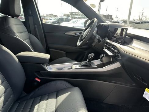 New 2025 Alfa Romeo Tonale w/ Premium Package image 10