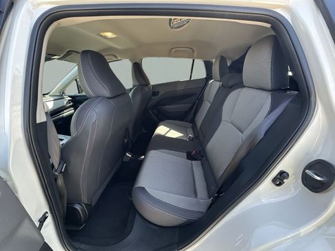 Used 2024 Subaru Crosstrek 2.0i Premium AWD/4WD image 23