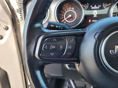 Used 2019 Jeep Wrangler Sport AWD/4WD image 33