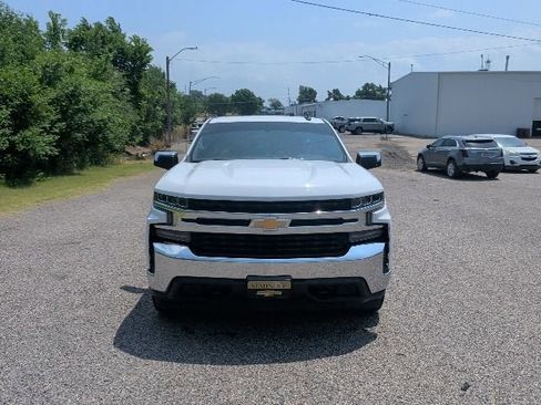 Used 2019 Chevrolet Silverado 1500 LT w/ All-Star Edition AWD/4WD image 9