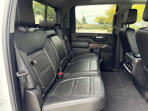 Used 2023 GMC Sierra 3500 Denali w/ Technology Package AWD/4WD image 14
