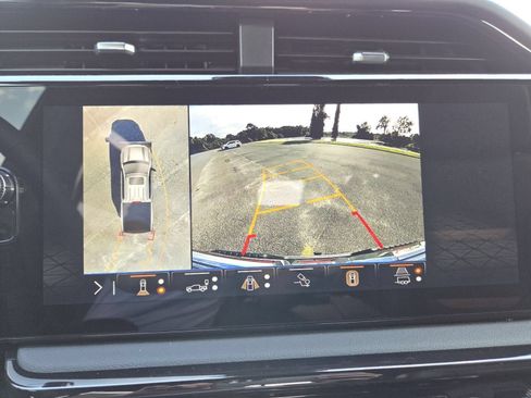 New 2026 GMC Sierra 1500 AT4 w/ AT4 Premium Package AWD/4WD image 9