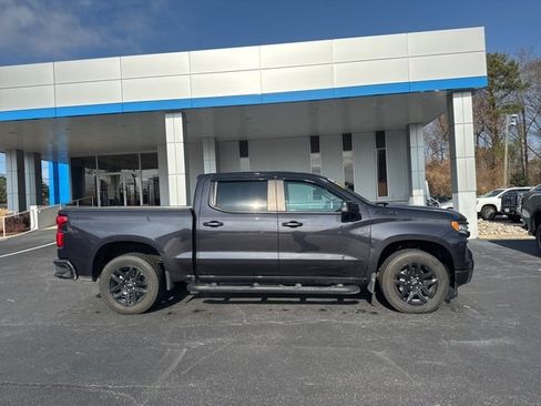 Used 2024 Chevrolet Silverado 1500 RST image 8