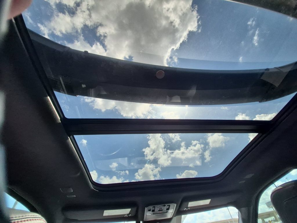 Used 2025 Toyota Sequoia TRD Pro AWD/4WD image 18