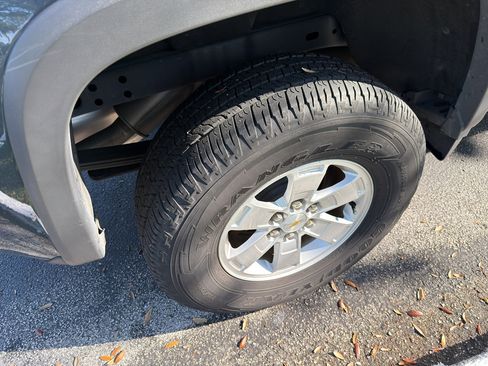 Used 2019 Chevrolet Colorado W/T w/ WT Convenience Package image 11