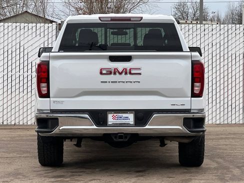 Used 2021 GMC Sierra 1500 SLE w/ Preferred Package image 5