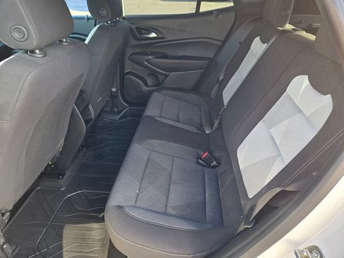 Used 2024 Chevrolet Trax RS w/ Driver Confidence Package FWD image 10
