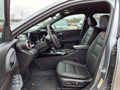 New 2026 Chevrolet Trax RS w/ Driver Confidence Package FWD image 13