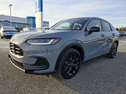 Certified 2023 Honda HR-V Sport image 3