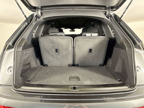 New 2026 Audi SQ7 Premium Plus AWD/4WD image 28