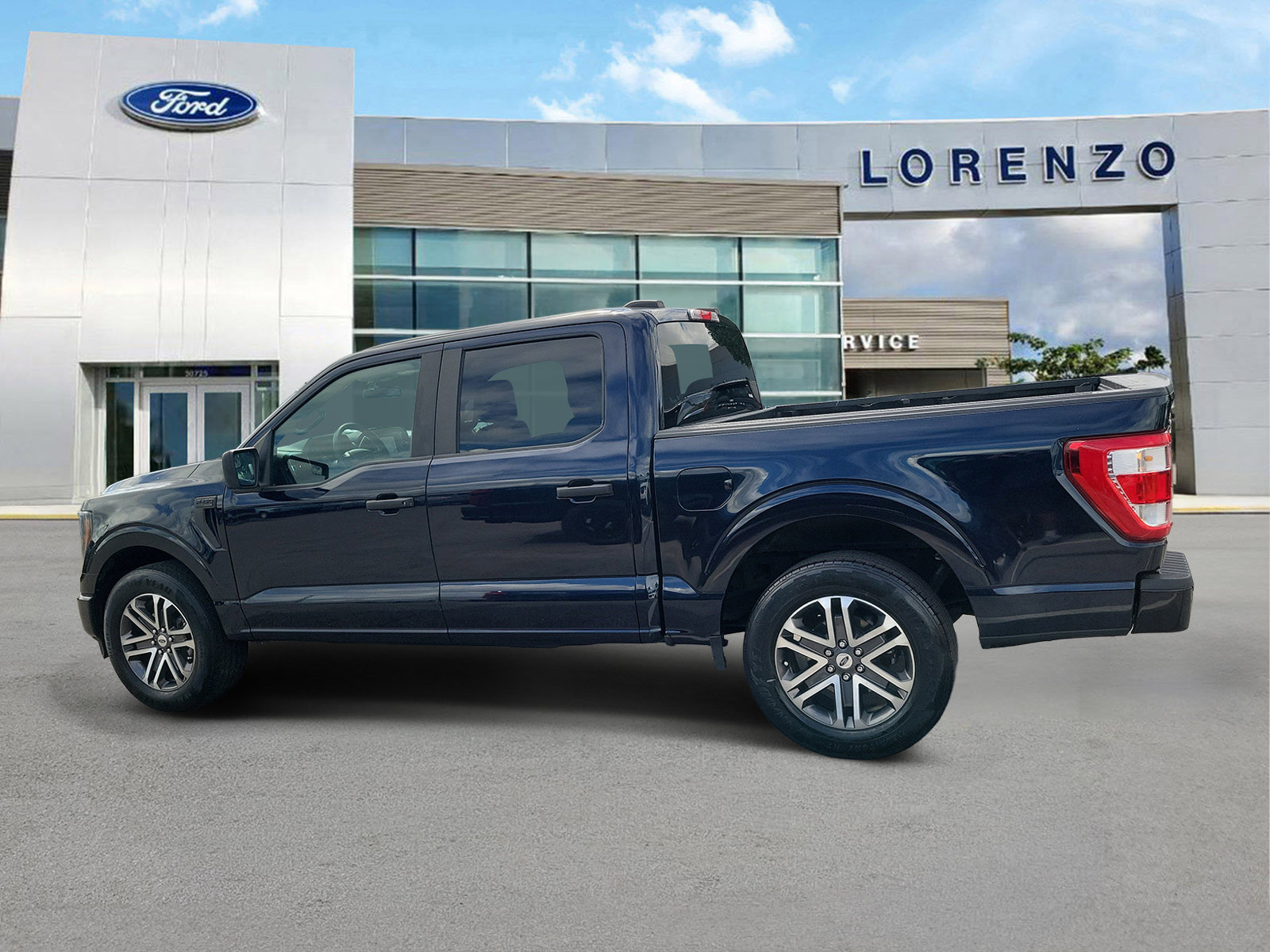 Used 2023 Ford F150 XL w/ STX Appearance Package RWD image 8