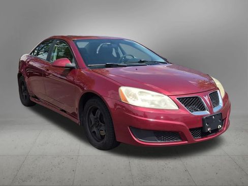 Used 2010 Pontiac G6 Sedan FWD image 8